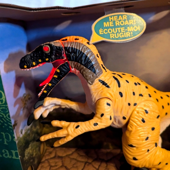 Terra By Battat UtahRaptor Dinosaur BNWT - Picture 2 of 7